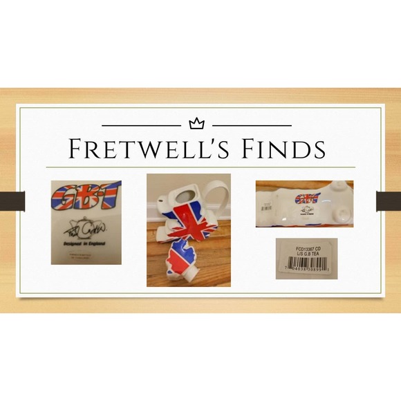 Paul Cardew British Flag Teapot - Not a miniature - Picture 2 of 11